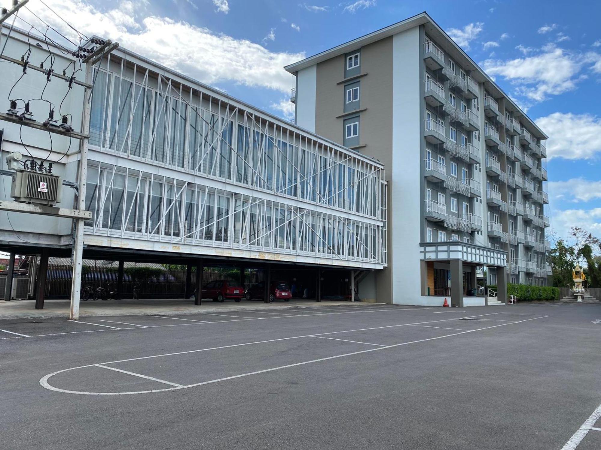 Tai-Shan Suites Ratchaburi Exteriör bild